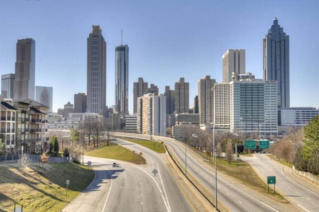 Villa Atlanta Downtown Onsite Parking King! 3Br Lm 06 Units Exterior foto