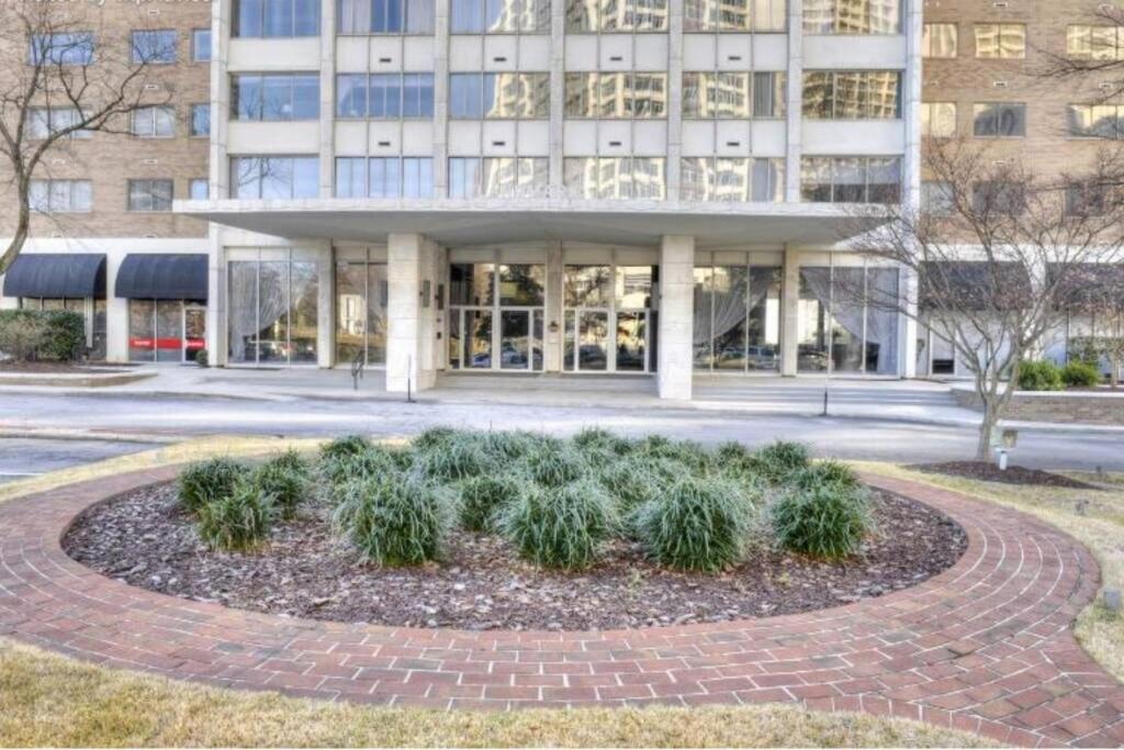 Villa Atlanta Downtown Onsite Parking King! 3Br Lm 06 Units Exterior foto